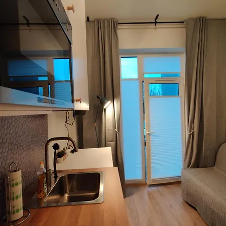 Mikrohub45 - Taeismoebleeritud Ja Koigi Mugavustega Soodne Stuudiokorter بارنو