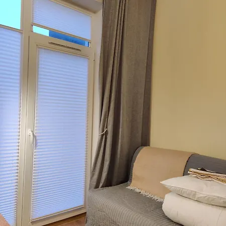 Mikrohub45 - Taeismoebleeritud Ja Koigi Mugavustega Soodne Stuudiokorter بارنو