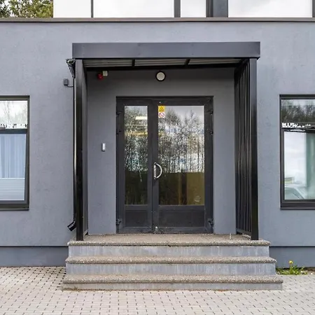 Mikrohub45 - Taeismoebleeritud Ja Koigi Mugavustega Soodne Stuudiokorter Parnu
