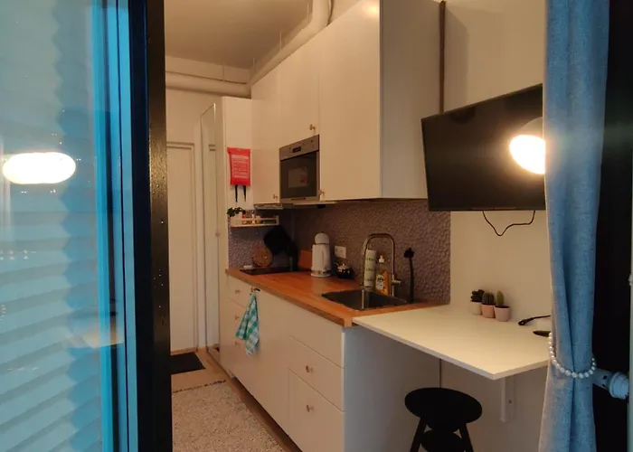 Mikrohub45 - Taeismoebleeritud Ja Koigi Mugavustega Soodne Stuudiokorter شقة